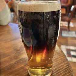 O'Huids Gaelic Pub - Black & Tan