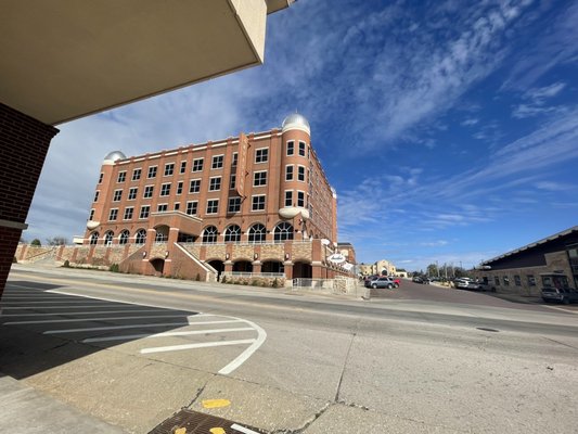 The Artesian Hotel, Casino & Spa by null
