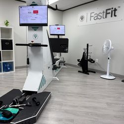 FastFit - Interior of the Clear Lake FastFit Studio