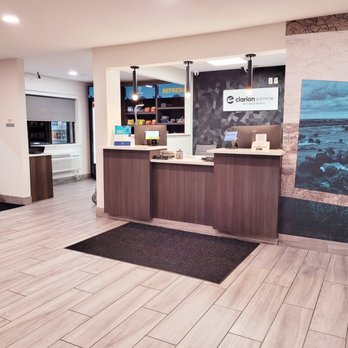 Clarion Pointe - Reception - Hotels Near Me - Harrodsburg, Kentucky Clarion Pointe - Reception - Hotels Near Me - Harrodsburg, Kentucky