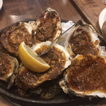 Mama's on the Half Shell - Bars Near Me - Baltimore, Maryland
