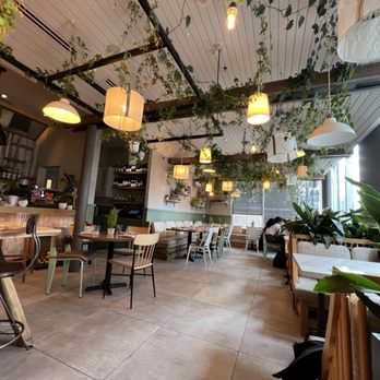1 Kitchen - interior space - Cocktail Bars Near Me - Toronto, Ontario