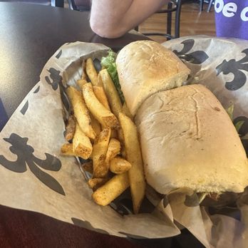 Gaston's BBQ & Beer - Smoked Sausage Po'boy - Barbeque Near Me - Donaldsonville, Louisiana