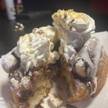 Legends Dessert Shop - Inside of the S'mores Funnel Cake - Ice Cream & Frozen Yogurt Near Me - Old Town, Florida Legends Dessert Shop - Inside of the S'mores Funnel Cake - Ice Cream & Frozen Yogurt Near Me - Old Town, Florida