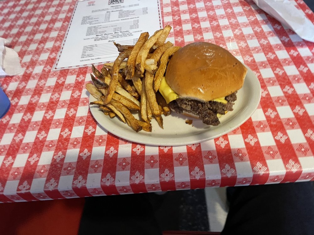 Doe's Eat Place