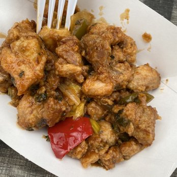 Midnight Temple - Chicken tikka - Indian Near Me - Detroit, Michigan