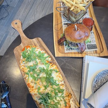 The Office Bar - Buffalo Chicken (G) Smashed House Burger (G) Seasoned French Fries - Sports Bars Near Me - Atlanta, Georgia