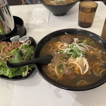 Nha Trang Vietnamese Cuisine - Bun bo Hue - Noodles Near Me - Pasadena, California Nha Trang Vietnamese Cuisine - Bun bo Hue - Noodles Near Me - Pasadena, California
