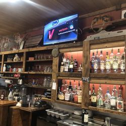 The Town Cabin Deli & Pub