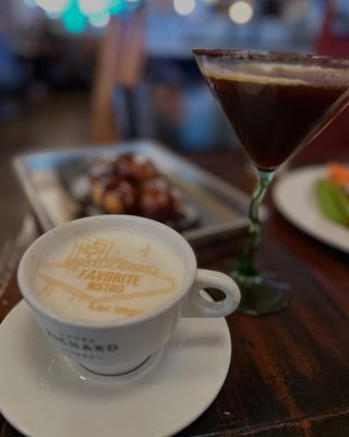 Favorite Bistro by null