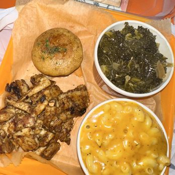 The Rabbit Hole - "Spring Ting" Platter (jerk chicken, mac & cheese, kale collards, and maple cinnamon cornbread muffin) - Vegan Near Me - Pompano Beach, Florida The Rabbit Hole - "Spring Ting" Platter (jerk chicken, mac & cheese, kale collards, and maple cinnamon cornbread muffin) - Vegan Near Me - Pompano Beach, Florida