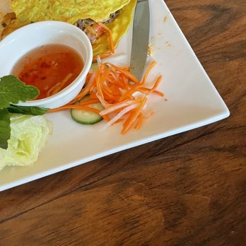 District III - Sizzling pancake - Vietnamese Near Me - Alpharetta, Georgia