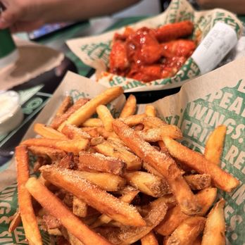 Wingstop - Wings 8 pc Wing Combo - Chicken Wings Near Me - Leander, Texas Wingstop - Wings 8 pc Wing Combo - Chicken Wings Near Me - Leander, Texas