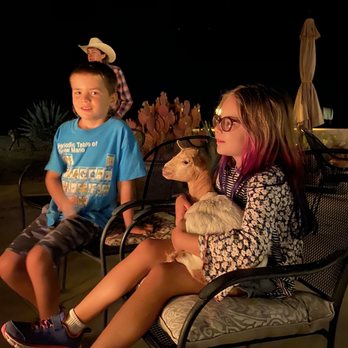 Stagecoach Trails Guest Ranch - Vacation Rentals Near Me - Yucca, Arizona