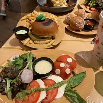 Toadstool Cafe - Cafes Near Me - Universal City, California Toadstool Cafe - Cafes Near Me - Universal City, California