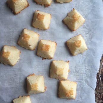 Izzabee's Confectioneries - Desserts Near Me Izzabee's Confectioneries - Desserts Near Me