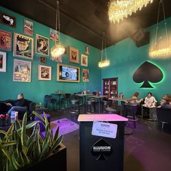 Illusion Magic Lounge - lounge interior