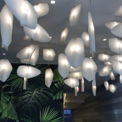 Cannabis MD - Medical Marijuana Doctor - Lobby of 333 the Hub bldg.