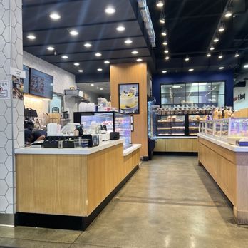 Paris Baguette - Bakeries Near Me - Torrance, California Paris Baguette - Bakeries Near Me - Torrance, California