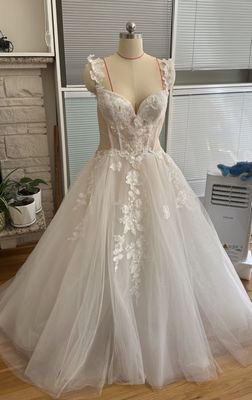 Cindy Alteration on Yelp