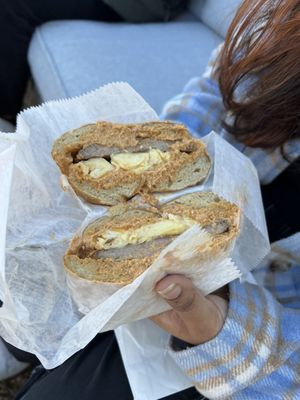 Muzzy's Bagels by null