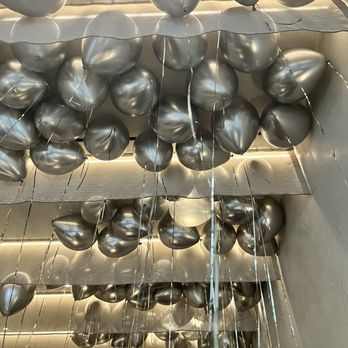 Bilt Neighborhood Cafe - Balloons on the ceiling - Coffee & Tea Near Me - New York, New York Bilt Neighborhood Cafe - Balloons on the ceiling - Coffee & Tea Near Me - New York, New York