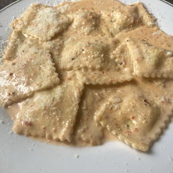Frali Gourmet - Artichoke and goat cheese ravioli with the creamy roasted pepper sauce - Grocery Near Me - Savannah, Georgia Frali Gourmet - Artichoke and goat cheese ravioli with the creamy roasted pepper sauce - Grocery Near Me - Savannah, Georgia