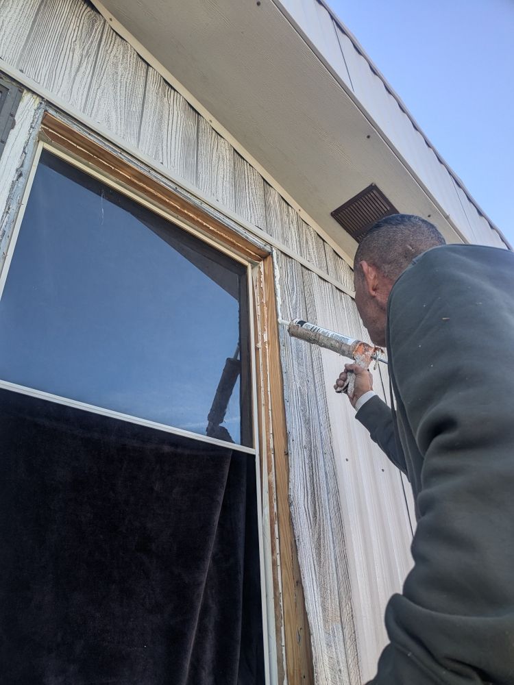 Slide of Economy Handyman Services