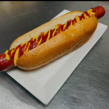 Iezzi's on 3rd - Jumbo dog ( foot long ) - American Near Me - Boyertown, Pennsylvania