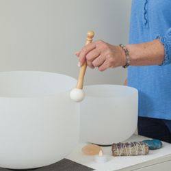 Universal Reiki and Sound Healing