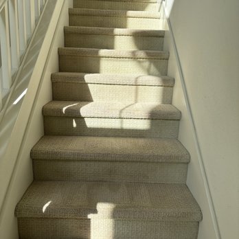 Shiny Home Cleaning Services - Stair after cleaning - Carpet Cleaning Near Me Shiny Home Cleaning Services - Stair after cleaning - Carpet Cleaning Near Me