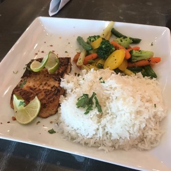 Palette Indian Kitchen - Salmon with mixed vegetable - Indian Near Me - Spring, Texas