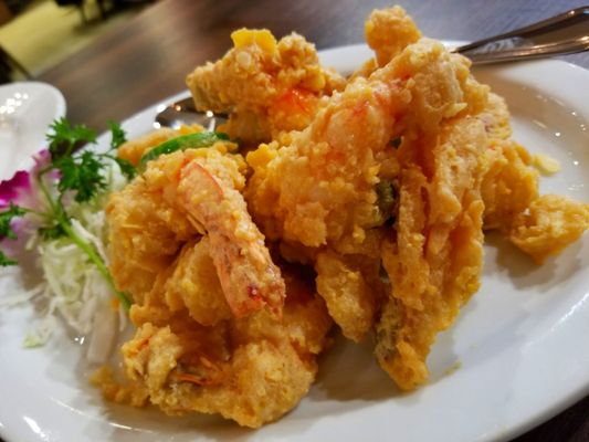 Golden Crab House by null