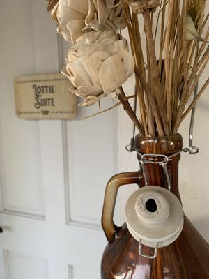 Painted Lady Bed & Brew by null