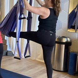 Seven Studios - Should've put my foot in the lower straps