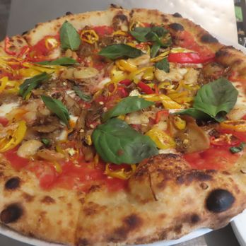 Milo and Olive - Market veggie pizza - Pizza Near Me - Santa Monica, California Milo and Olive - Market veggie pizza - Pizza Near Me - Santa Monica, California