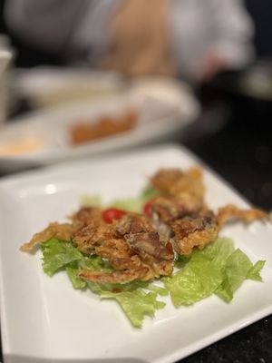 Tang's Sushi by null