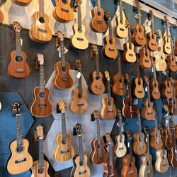 Hawaii Music Supply - The Ukulele Site - Wide range