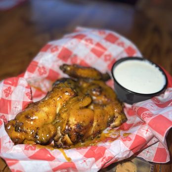 Bub's at the Ballpark - 5 Bub's Grilled Chicken Wings (~$10): Carolina Gold - Sports Bars Near Me - San Diego, California Bub's at the Ballpark - 5 Bub's Grilled Chicken Wings (~$10): Carolina Gold - Sports Bars Near Me - San Diego, California