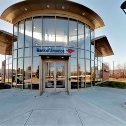 Bank of America Financial Center - Storefront