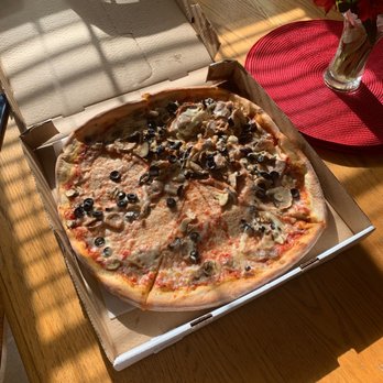 Divano's Pizzeria - Pizza looked like someone threw the box like a frisbee. Toppings fell completely off - Pizza Near Me - Garner, North Carolina