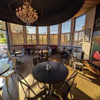 The Thumb - Seating arra - Barbeque Near Me - Scottsdale, Arizona The Thumb - Seating arra - Barbeque Near Me - Scottsdale, Arizona