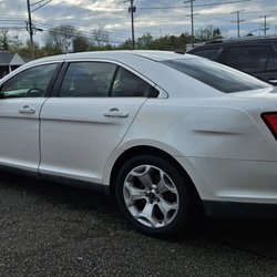 Owings Mills Car Wash - 4'17'2023 She looks great on the outside. The inside is not what I'm used to. Ickkk !! They barely touched it !!