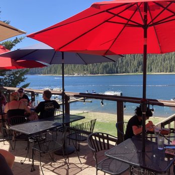 Lakeshore Resort - Lakeshore resort deck - Hotels Near Me - Quincy, California Lakeshore Resort - Lakeshore resort deck - Hotels Near Me - Quincy, California