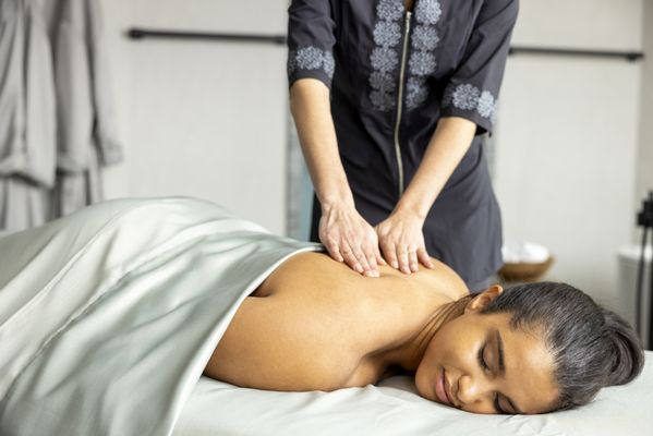 Spa Montage Big Sky by null