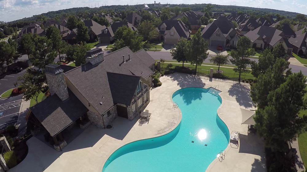 Slide of Right Now Roofing & Solar