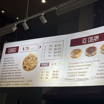 Diddy Riese Cookies - Desserts Near Me - Los Angeles, California