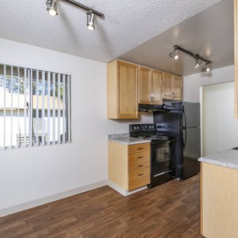 Pointe at Northridge - Pointe at Northridge Kitchen - Apartments Near Me - Salinas, California Pointe at Northridge - Pointe at Northridge Kitchen - Apartments Near Me - Salinas, California