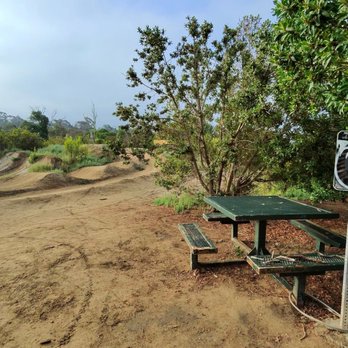 Canyon Park - Parks Near Me - Costa Mesa, California Canyon Park - Parks Near Me - Costa Mesa, California