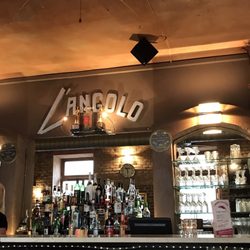 L'Angolo Della Pizza - Great bar and service!